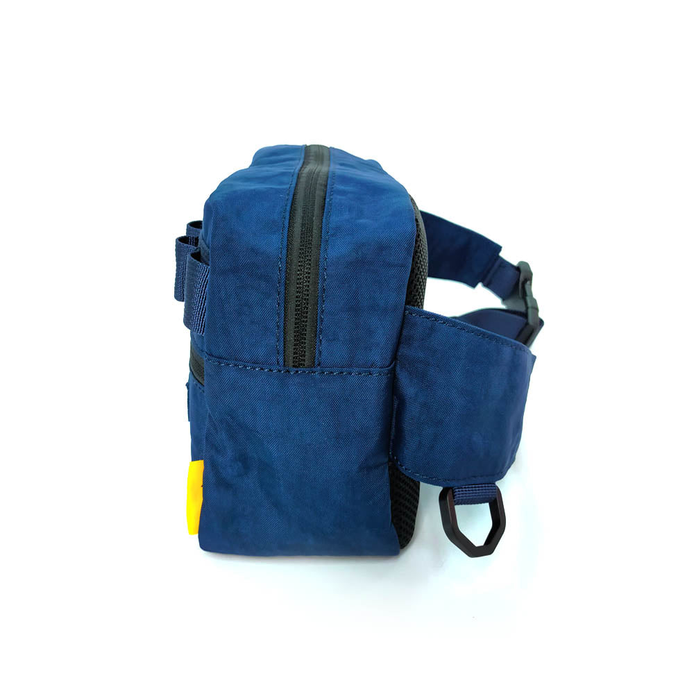 C by camel active | Unisex Essential Waist Bag | Blue