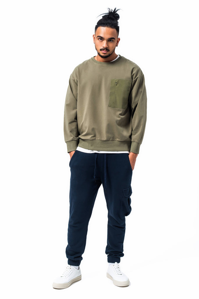 C by camel active | Sweatshirt in Oversized with Crew Neck Panelled Pocket | Olive