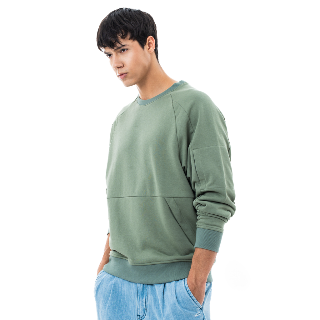 C by camel active | Sweatshirt in Oversized with Crew Neck in Cotton Poly CVC Terry | Olive
