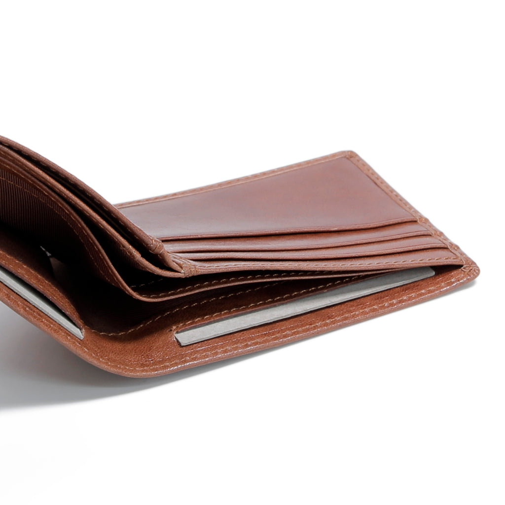 camel active | Men Bi Fold Wallet Leather 11 Card Compartments Grainy Finished | Brown